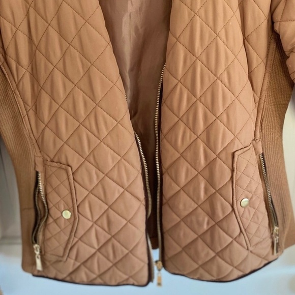 Active USA Camel Diamond Quilted Jacket Size Small - Picture 11 of 13